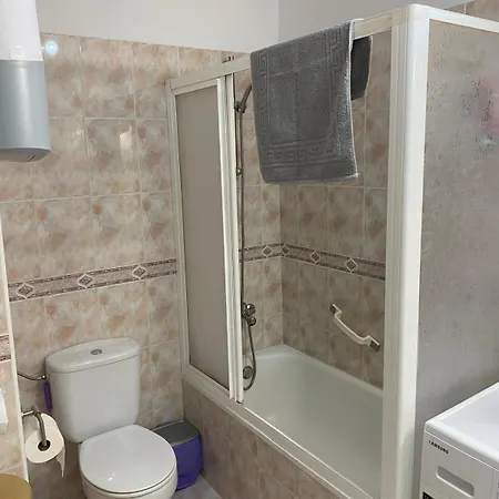 Daire Encantador Apartamento Con Vistas Montana Y Mar *