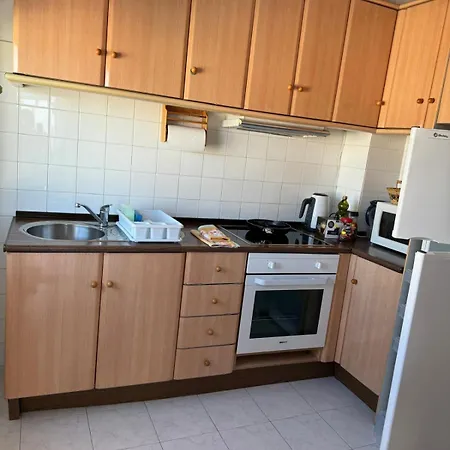 Daire Encantador Apartamento Con Vistas Montana Y Mar *